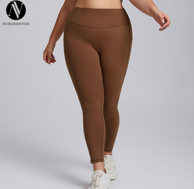 Plus-Size Nude-Feel Yoga Set OEM ODM Manufacturer & Wholesale Supplier | High-Waist Tight Gym Wear Two-Piece with Pockets for Brands & Importers GloballyF209-210