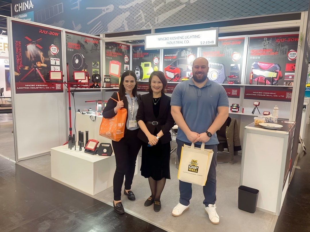OWLAMP showed in Automechanika Shanghai
