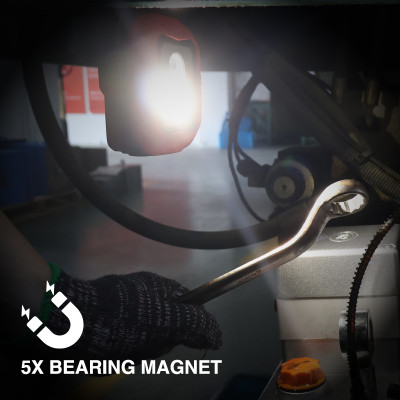 Portable Flood Light | 950 Lumens | Magnetic Work Lamp with Hook