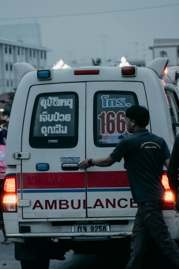 Medical professionals collaborating in an emergency-care environment