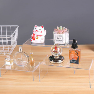 JE-31 Clear Acrylic Display Risers Tiered Stand for Collectibles Cosmetics Retail Showcase