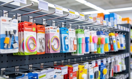 Why Your Display Hooks Bend: Wire Diameter, Load Rating, and Surface Finish Explained