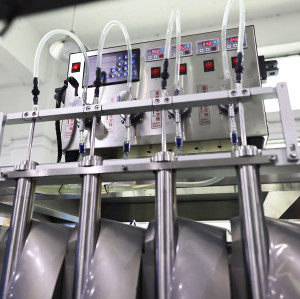 Four-lanes liquid  Packing Machine manufacturer