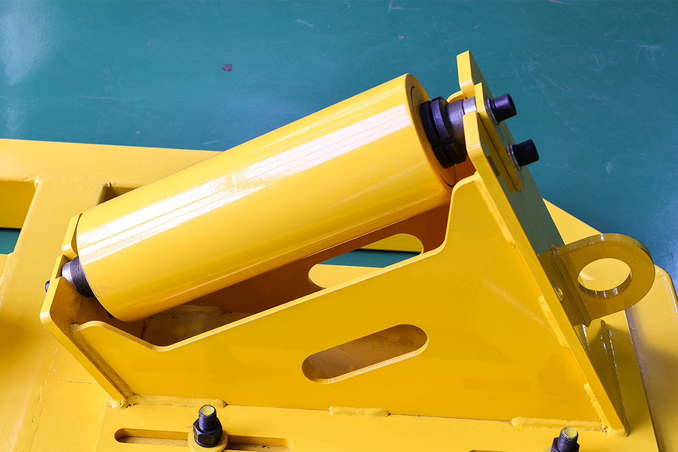 Heavy duty HDPE pipe roller stand for butt fusion welding
