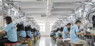 Dongguan Yixian Apparel Co., Ltd.