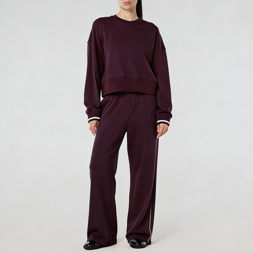 Private Label Premium Cotton-Poly-Spandex heavyweight Sweatshirt Manufacturer | Soft Touch & Shape Retention