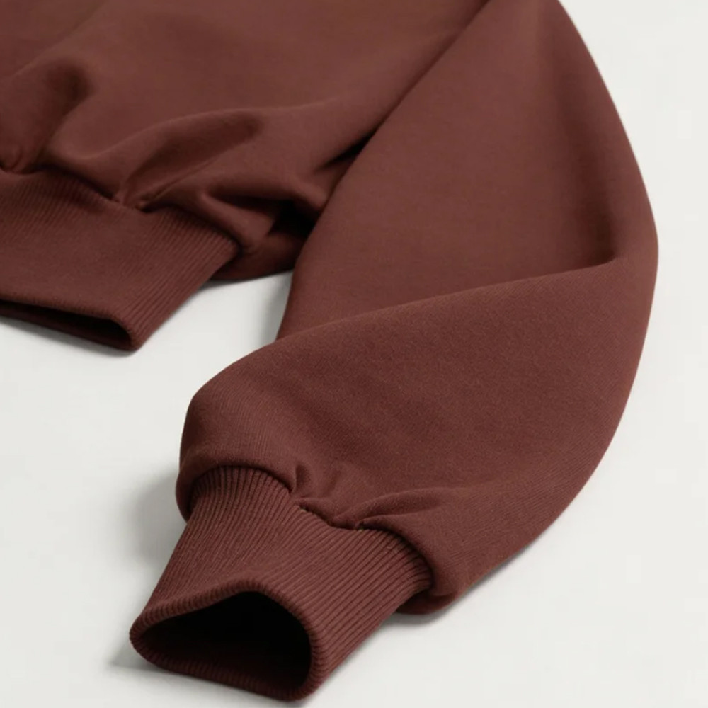 Raglan sleeve with wide ribbed cuff