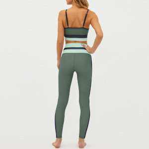 Adjustable Strap Sports Bra Set Custom - Polyester Ribbed Yoga Suit | Sports Clothing Manufacturers