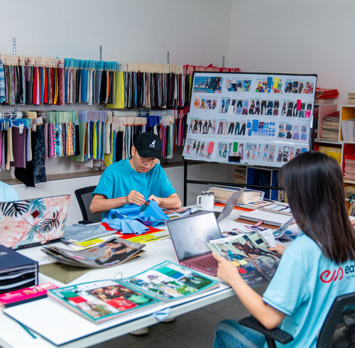 From Vision to Reality: Launching a Premium Australian Activewear Label with Zero In-House Design Experience