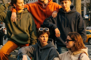 Top 10 Criteria for Choosing the Best Hoodie Manufacturer