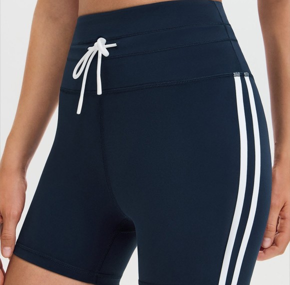 Custom Drawstring High Waist Contrast Side Stripe 4 Inch Yoga Shorts Manufacturer
