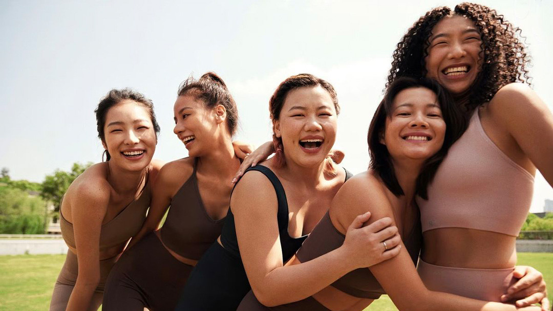 Women wearing fitted activewear for outdoor training