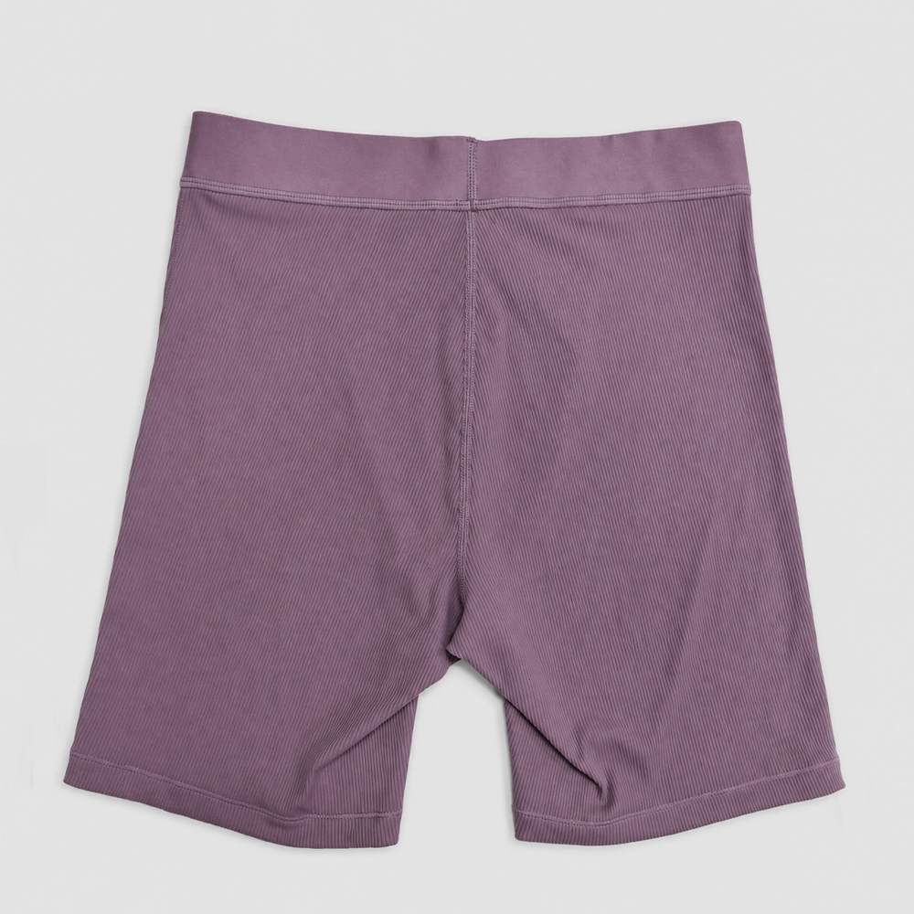 Fitted rib shorts construction in custom lounge set