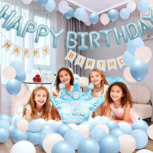 Princess birthday scene atmosphere decoration girl party balloon set family simple ceremony feeling