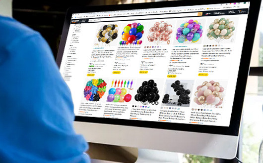 Online retailer of holiday decorations