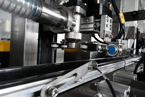 Automatic Cooking Oil Sunflower Olive Lube Essential Palm Oil Bottle Filling and Sealing Machine