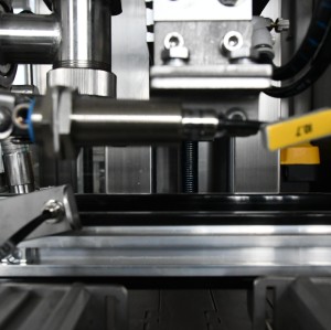 Customization Automatic 6/8/12 Heads Plastic Bottle Chocolate Spread Jam Jar Hot Liquid Filling Machine