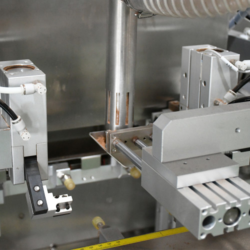 Doypack Powder Packing Machine丨Automatic 50g 2kg  Weigher丨Red Chilli Mirchi Powder丨 Premade Bag Packing Machine