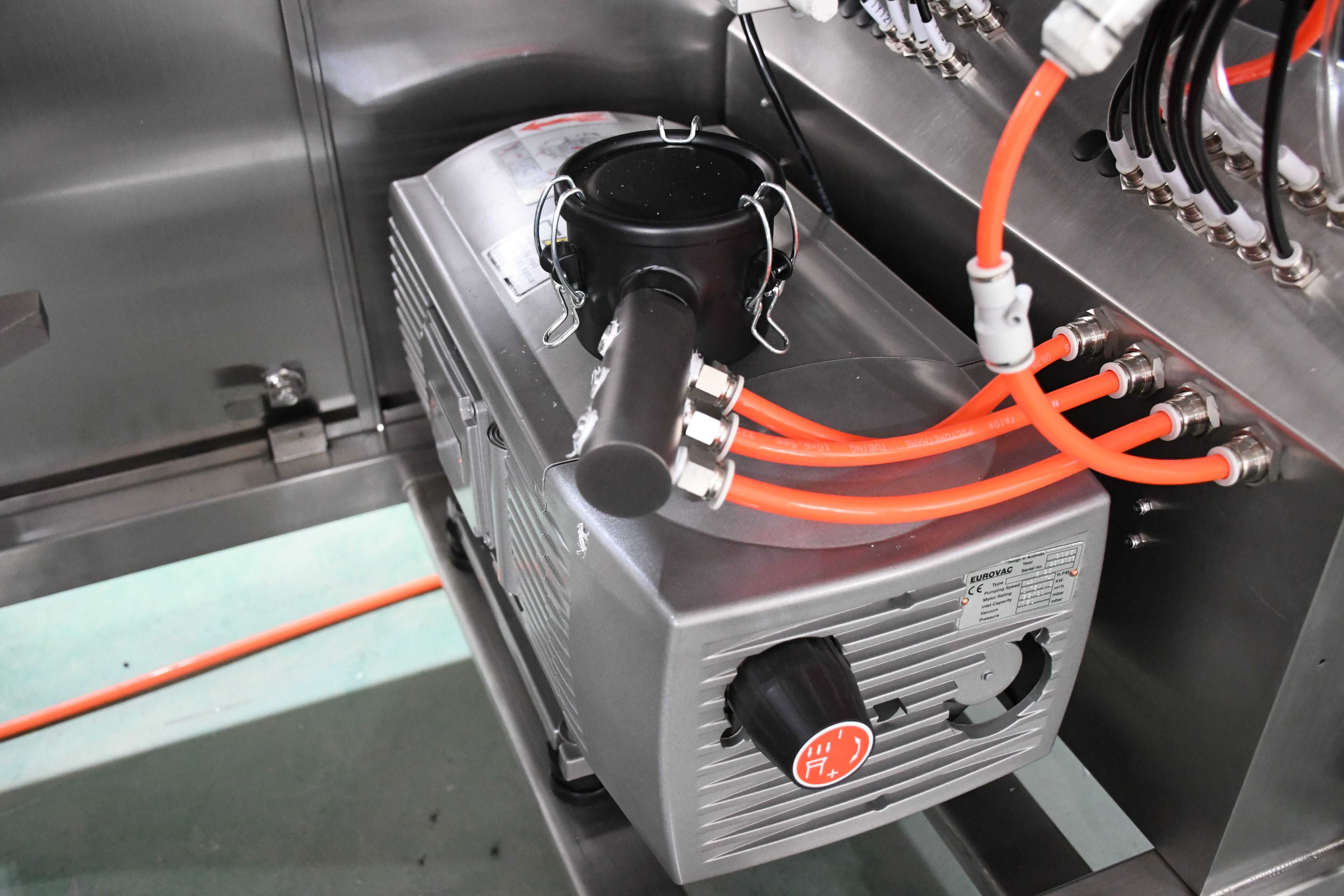 Electirc vacuum pump