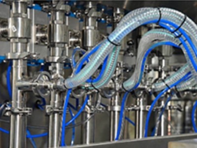 Precision anti-drip filling nozzles