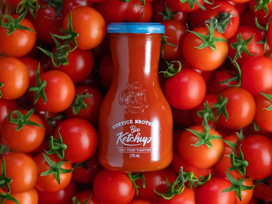 Tomato sauce filling machine for ketchup and chilli paste bottles