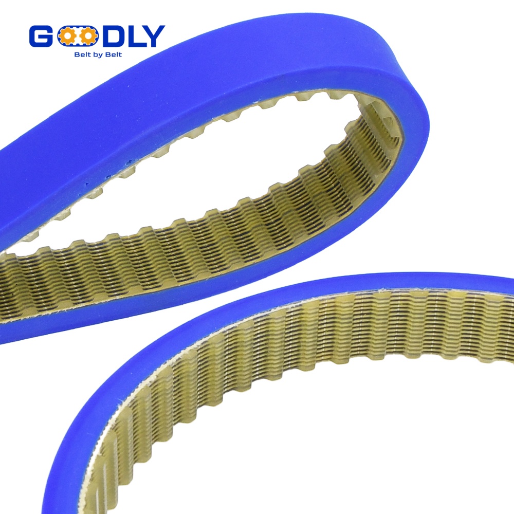 Smooth low-shedding belt surface designed for dust-controlled pharmaceutical environments