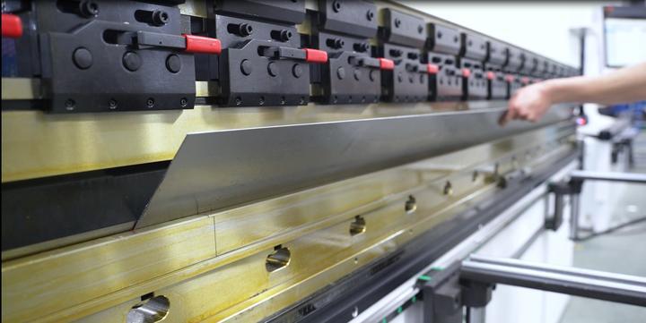 Sheet Metal Processing Enterprises: How Technology Reshapes the Future of Traditional Manufacturing?