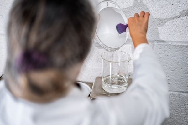 The Best Skincare Manufacturer for Amazon Sellers: How to Source Private Label Products That Win
