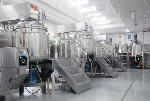 How to Build a Skincare Brand with a GMP OEM Manufacturer (Step-by-Step Guide)