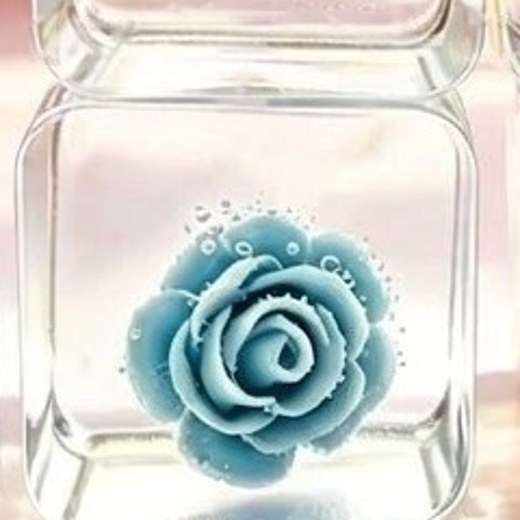 Blue PLAYGORO Valentine Rose Cube Squishy