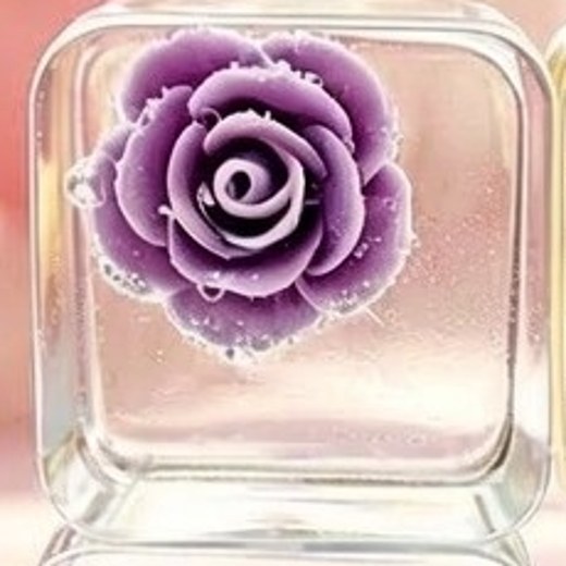 Purple PLAYGORO Valentine Rose Cube Squishy