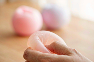 Squishy Filling Comparison: Dough, Maltose Gel, Jelly or Air?
