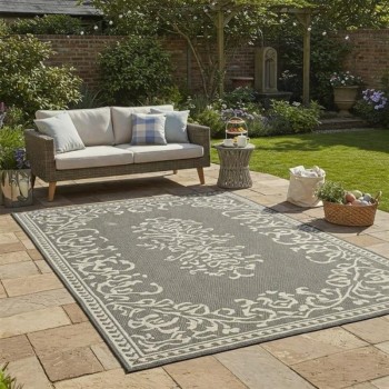 Waterproof Flatweave Outdoor Carpet With Stain-Resistant Surface For Commercial Hospitality Spaces