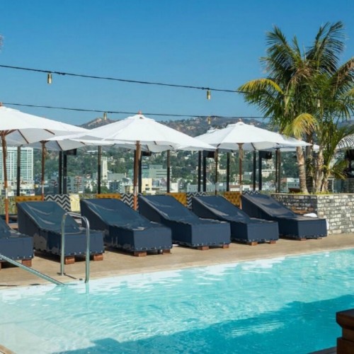 Custom Logo Outdoor Furniture Cover With Branded Fabric For Hotel Event & Banquet Spaces