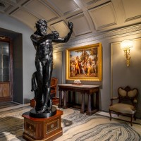 Antique-Inspired Classical Bust Sculpture With Weathered Stone Finish For Hotel Hallways
