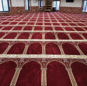 Traditional Musalla Carpet With Branded Color Schemes for Hotel Religious & Cultural Spaces