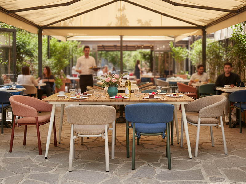 Hotel Waterproof Fabric Upholstered Chair