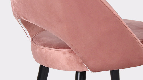 Elegant Hotel Pink Velvet Dining Chair With Gold Metal Legs 