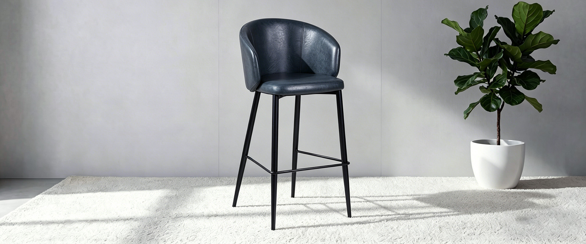 Metal Leg Faux Leather Upholstered Luxury Hotel Bar Chair