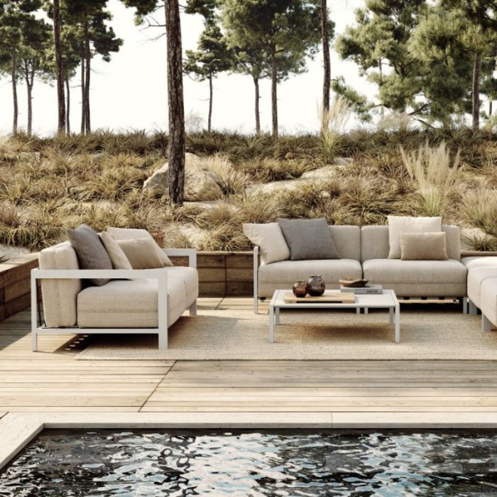 Weather-Resistant Modular Outdoor Sofa Set For Hotel Patio