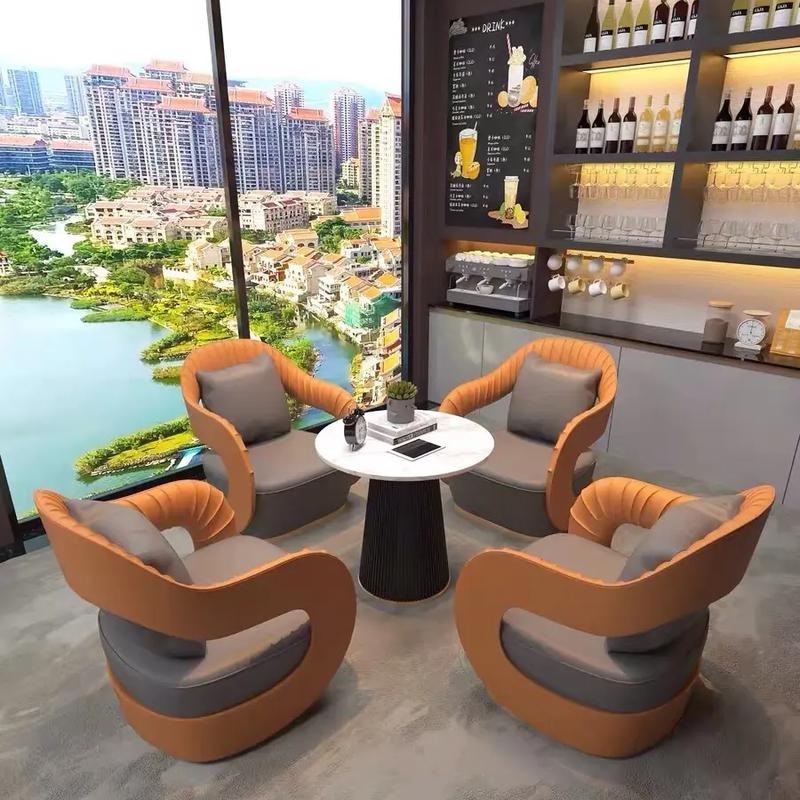 Plush Leisure Chair