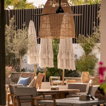 Bohemian Crochet Fringe Outdoor Umbrella With Sturdy Base For Hotel And Resort Lounges