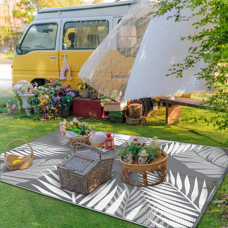 Lightweight Easy-Clean Outdoor Carpet