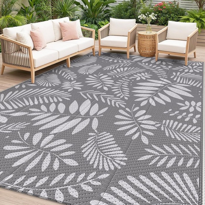Lightweight Easy-Clean Outdoor Carpet For Hotel Balconies Patios And Open-Air Lounges
