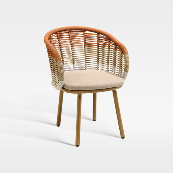Handwoven Gradient Outdoor Armchair Rust Resistant Teak Wood Grain For Hotel Spaces