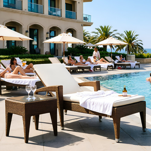 Luxury Hand Carved Woven Wicker Chaise Longue Set Stain Resistant Soft Seat For Beach Swimming Pool