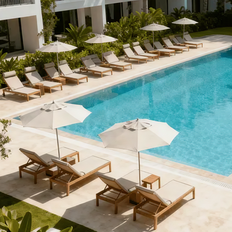 Outdoor Lounge Chair
