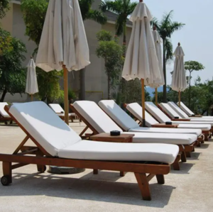 Durable Outdoor Lounge Chair Perfect For Hotel Poolside Seating