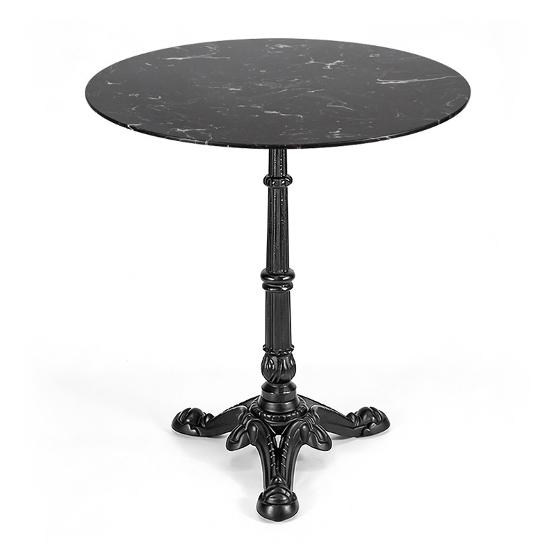 Round Dinning Tables Display