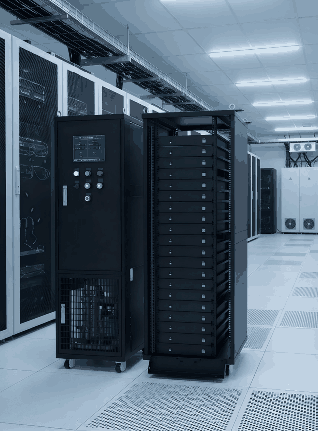 CoolPod-36A/W deployed in a machine room, integrated CDU beside the 48U rack